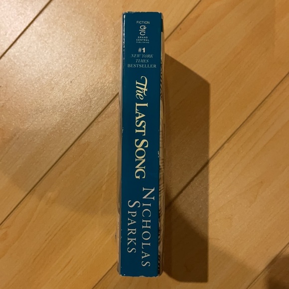 Nicholas Sparks Last Song / Dear John EUC Books - Picture 7 of 9